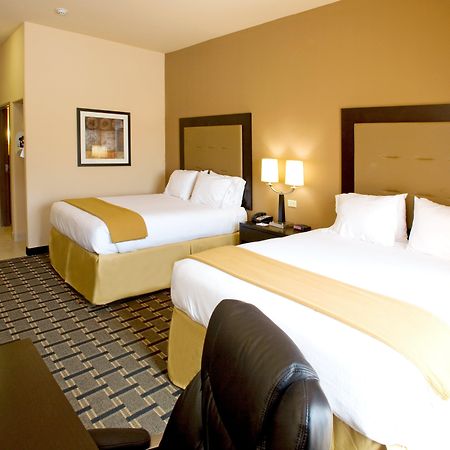 Holiday Inn Express And Suites Beeville By Ihg Rum bild