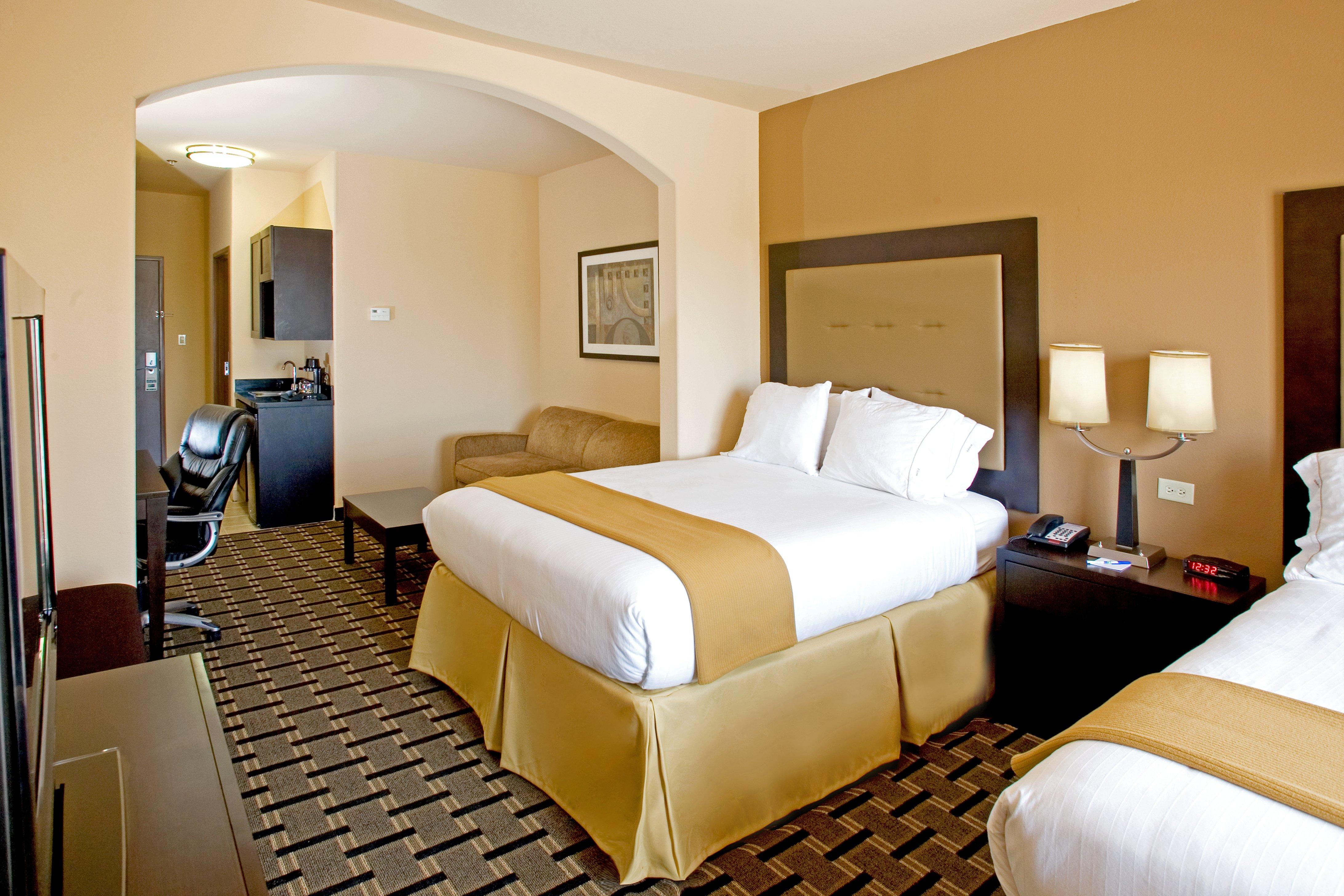 Holiday Inn Express And Suites Beeville By Ihg Exteriör bild